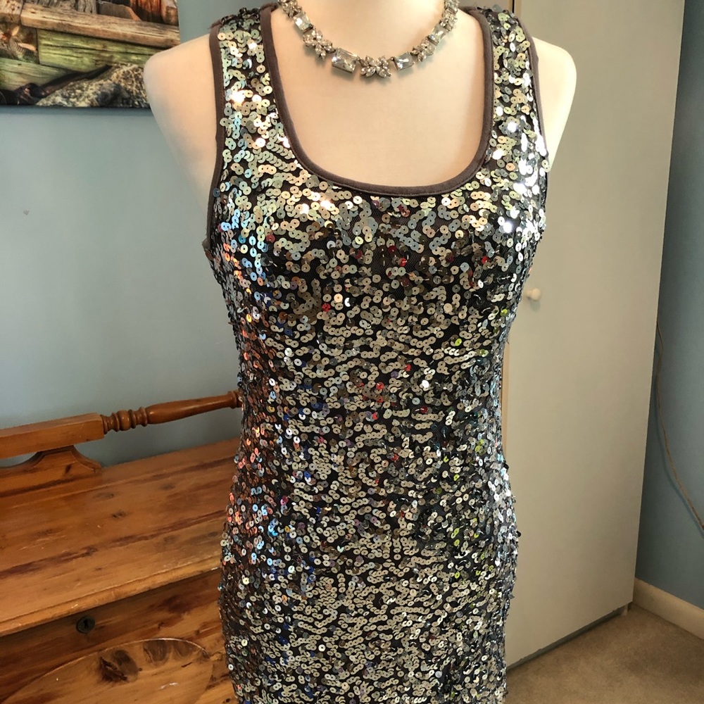 Super Sexy Silver Sequined Dress 💋